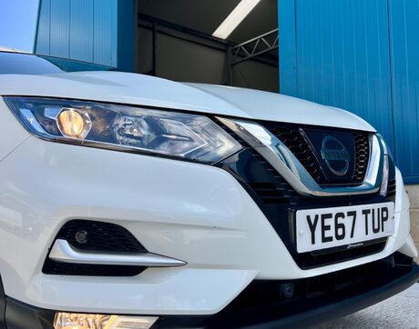 Nissan Qashqai 1.2 DIG-T N-Connecta Euro 6 (s/s) 5dr 27