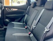 Nissan Qashqai 1.2 DIG-T N-Connecta Euro 6 (s/s) 5dr 42