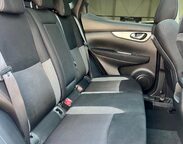 Nissan Qashqai 1.2 DIG-T N-Connecta Euro 6 (s/s) 5dr 43