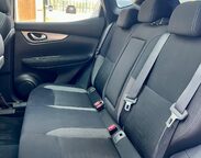 Nissan Qashqai 1.2 DIG-T N-Connecta Euro 6 (s/s) 5dr 42