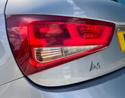 Audi A1 1.4 TFSI S line Style Edition Euro 5 (s/s) 3dr 28