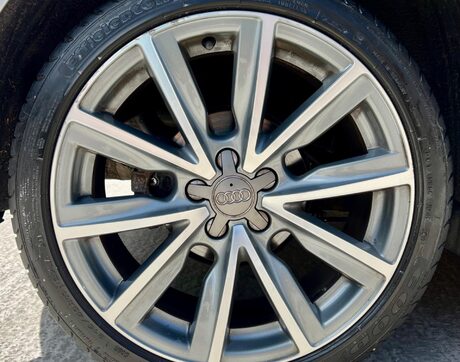 Audi A1 1.4 TFSI S line Style Edition Euro 5 (s/s) 3dr 59