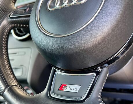 Audi A1 1.4 TFSI S line Style Edition Euro 5 (s/s) 3dr 42