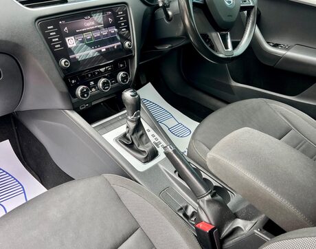 Skoda Octavia 1.5 TSI ACT SE DSG Euro 6 (s/s) 5dr 31