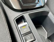 Volkswagen T-Roc 1.0 TSI SE Euro 6 (s/s) 5dr 57