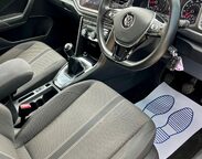 Volkswagen T-Roc 1.0 TSI SE Euro 6 (s/s) 5dr 36