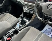 Volkswagen T-Roc 1.0 TSI SE Euro 6 (s/s) 5dr 39