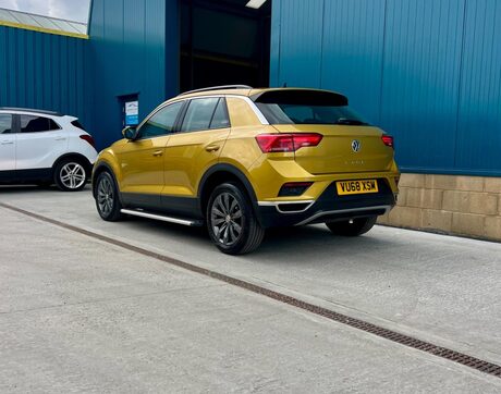 Volkswagen T-Roc 1.0 TSI SE Euro 6 (s/s) 5dr 22