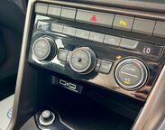 Volkswagen T-Roc 1.0 TSI SE Euro 6 (s/s) 5dr 56
