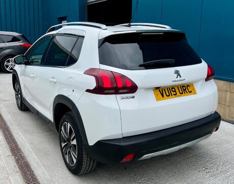 Peugeot 2008 1.2 PureTech Allure Premium Euro 6 (s/s) 5dr 13