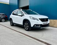 Peugeot 2008 1.2 PureTech Allure Premium Euro 6 (s/s) 5dr 18