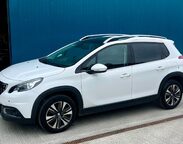Peugeot 2008 1.2 PureTech Allure Premium Euro 6 (s/s) 5dr 11