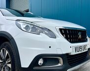 Peugeot 2008 1.2 PureTech Allure Premium Euro 6 (s/s) 5dr 20