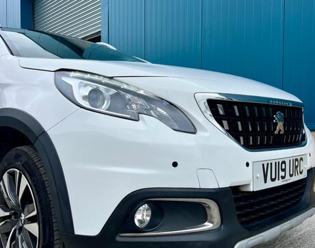 Peugeot 2008 1.2 PureTech Allure Premium Euro 6 (s/s) 5dr 20