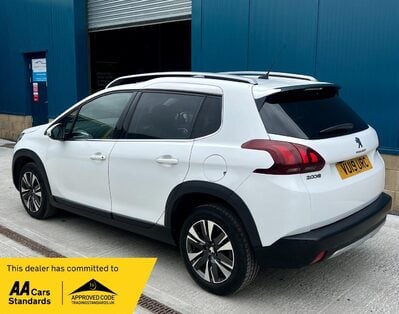 Peugeot 2008 1.2 PureTech Allure Premium Euro 6 (s/s) 5dr