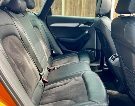 Audi Q3 2.0 TDI SE S Tronic quattro Euro 5 (s/s) 5dr 46