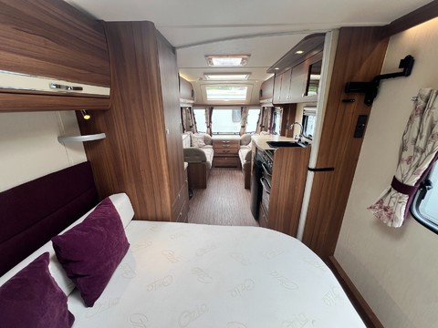 Elddis Affinity 554  30