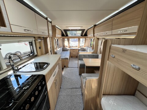 Coachman Vision Plus 630 29