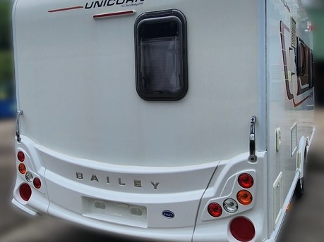 Bailey Unicorn Seville  4