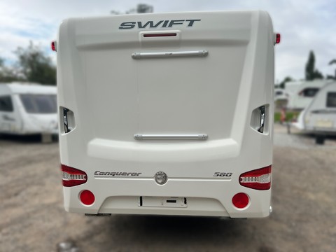 Swift Conqueror 580  8