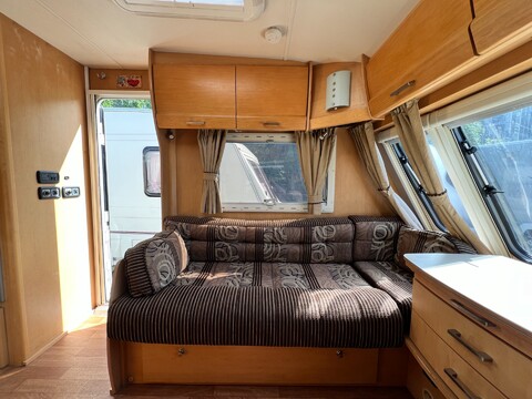 Elddis Crusader Cyclone   14