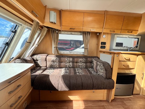 Elddis Crusader Cyclone   15