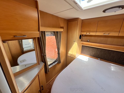 Elddis Crusader Cyclone   24