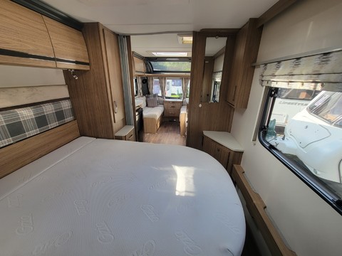 Coachman VIP 575 22