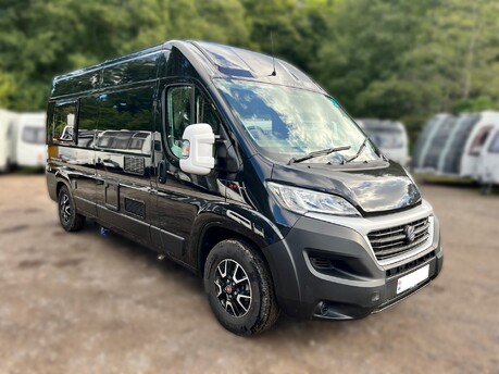 Auto-Trail Expedition 66  3