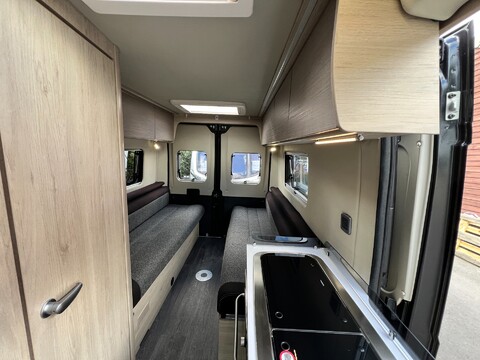 Auto-Trail Expedition 66  14