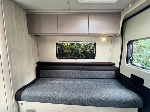 Auto-Trail Expedition 66  17