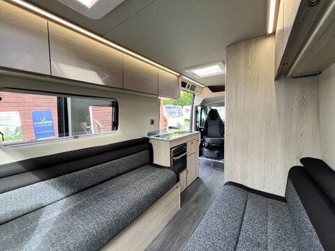 Auto-Trail Expedition 66  19