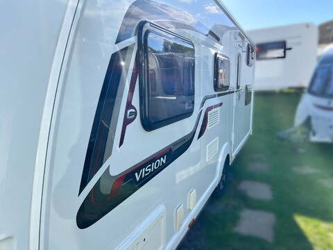 Coachman Vision 580 Design Edition 9