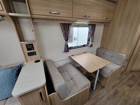 Coachman Vision 580/5 16