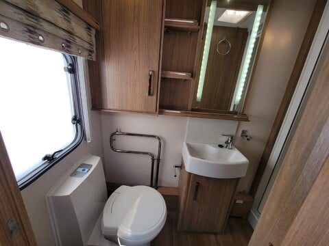 Coachman VIP 575 21