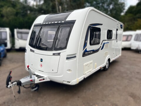 Coachman Pastiche 520 1