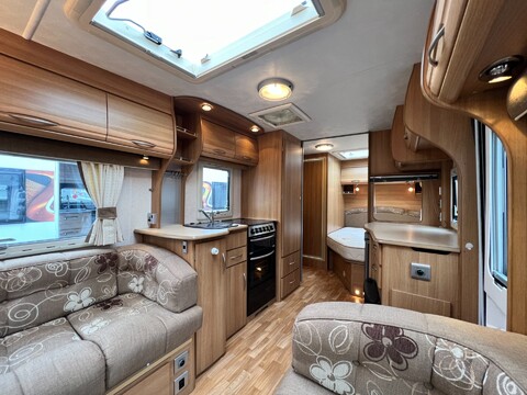 Coachman VIP 535 18