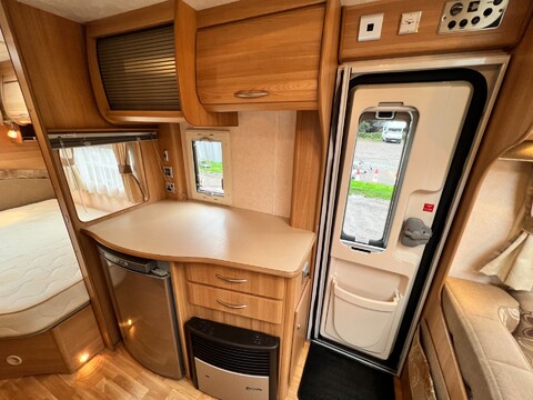 Coachman VIP 535 22