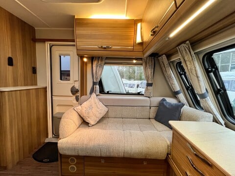 Elddis Avante 550 Chatsworth Special Edition  15