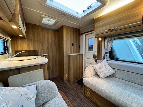 Elddis Avante 550 Chatsworth Special Edition  18