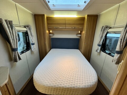 Elddis Avante 550 Chatsworth Special Edition  22