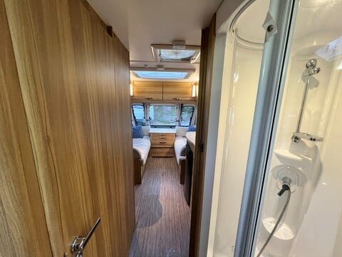 Elddis Avante 550 Chatsworth Special Edition  30