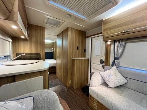 Elddis Avante 550 Chatsworth Special Edition  33