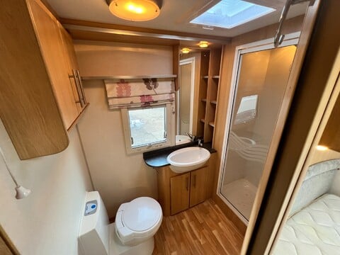 Coachman Pastiche 560/4 27