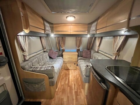 Coachman Pastiche 560/4 29