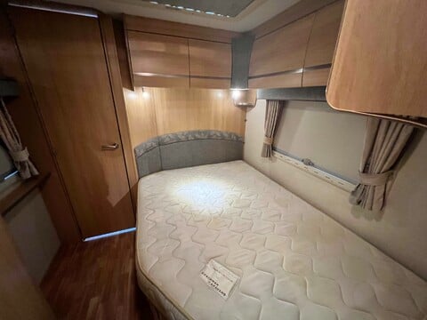 Coachman Pastiche 560/4 32