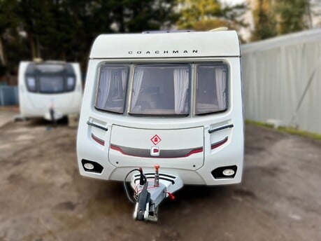 Coachman Amara 450 2