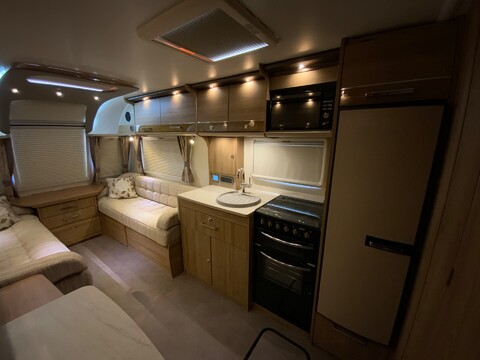 Bailey Unicorn Seville S3 18