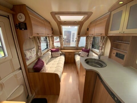 Bailey Pegasus GT65 Verona 17
