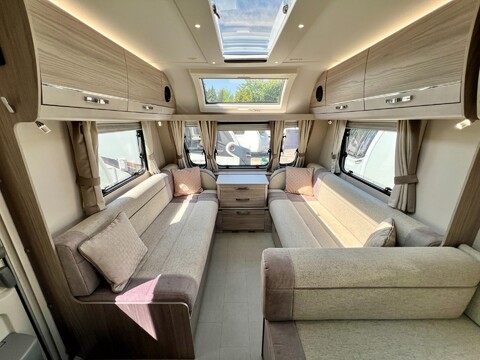 Elddis Avante 840 Sherwood Edition 17